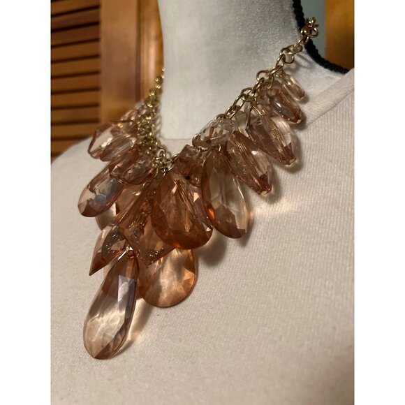 Designer Statement Cha-Cha Necklace -- 18" - Picture 4 of 6